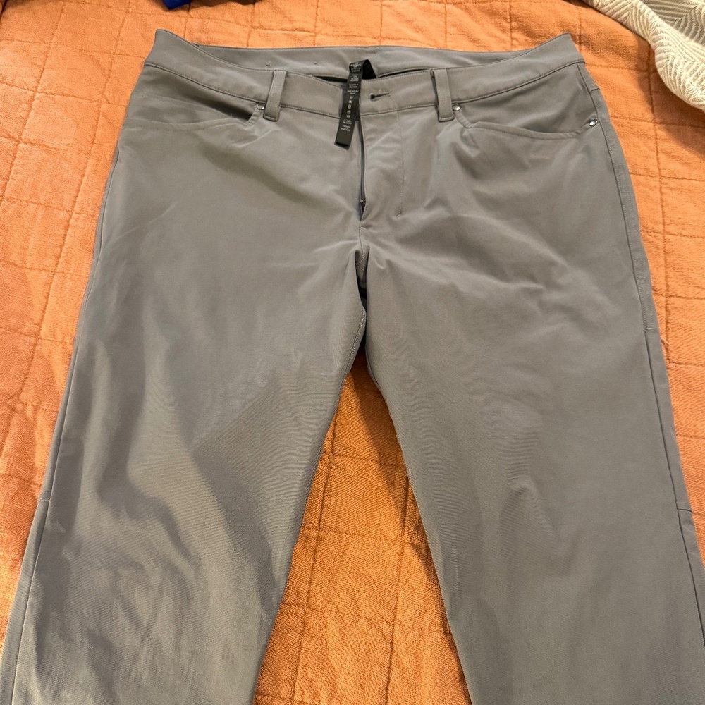Men's Lululemon ABC slim 34